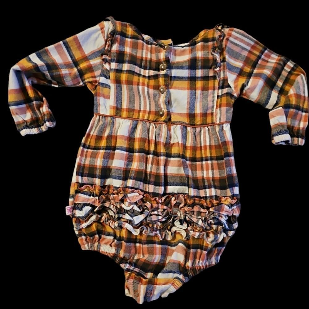 Ruffle Butts Bubble Romper SO CUTE! - Picture 2 of 5